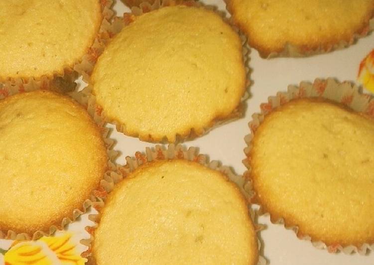 Easiest Way to Prepare Delicious Lemon drizzle cupcakes