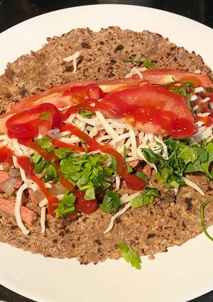 รูปของ Sausage Veggie Wrap