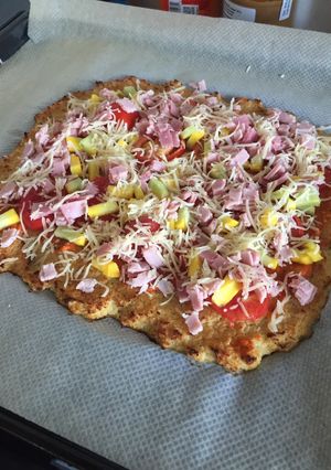 Une photo de Pizza base chou fleur
