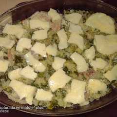 Una foto de Filetes de merluza salsa al verdeo