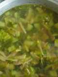 Sopa con verduras verdes. ॐ