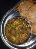 हरा लहसुन वाला उंधियू (Hara lehsun wala Undhiyu recipe in hindi)