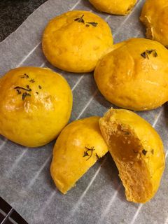 南瓜麻糬軟包 的食譜成品照片