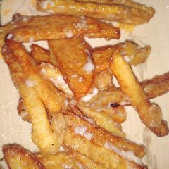 A picture of Mayo Garlic Fries.