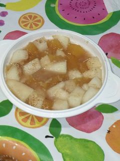 Una foto de Gelatina de jengibre con melón y canela