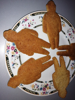A picture of Ginger bread man.