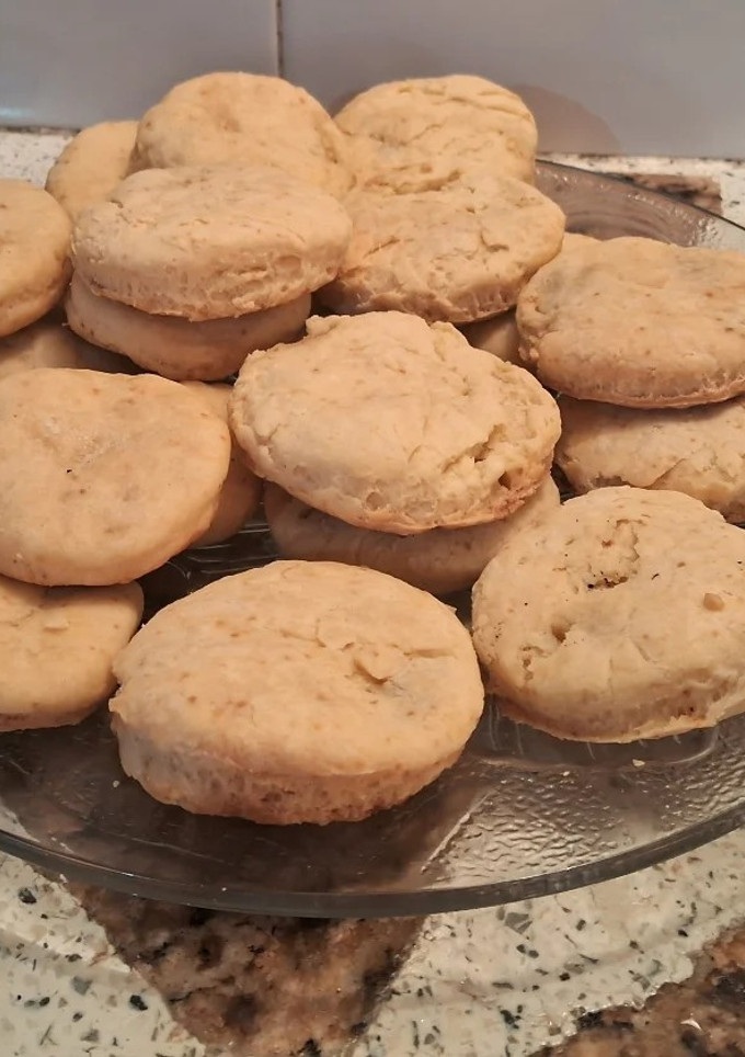 Una foto de Scones agridulce de queso crema y manzana