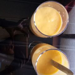 A picture of Mango lassi.