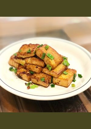 煎雞蛋豆腐（老皮嫩肉） 一人份食譜 快速上桌 便當菜 的食譜成品照片