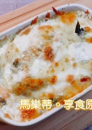 義式料理[ 青醬海鮮焗飯] 的食譜成品照片