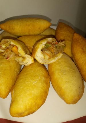 A picture of Fried meat pie.