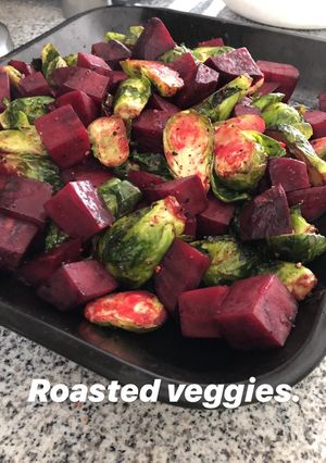 Una foto de Ensalada de vegetales rostizados