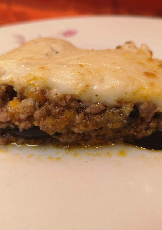Una foto de Moussaka de berenjenas