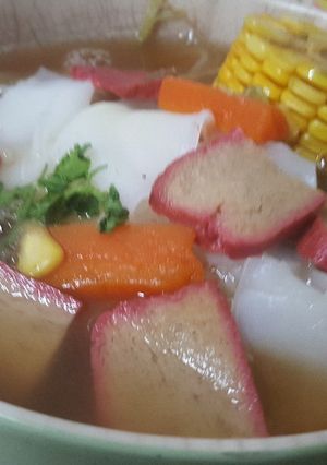 รูปของ ก๋วยเตี๋ยวน้ำเส้นใหญ่ หมูแดง.เจ