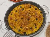 Fideuá de Fideos Chinos con Codillo y Pavo al Limón