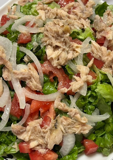 Una foto de Ensalada de atún
