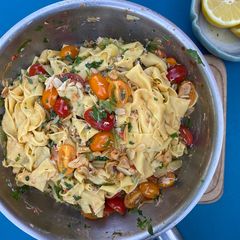 A picture of Saffron linguine.