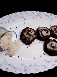 A picture of No bake swiss roll.