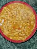 Porotos con tallarines