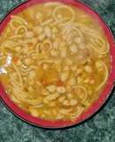 Porotos con tallarines