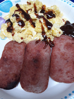 A picture of Eggs an Spam with Hp sauce.