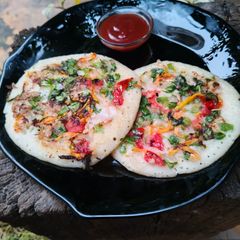 A picture of Rava Uttapam.