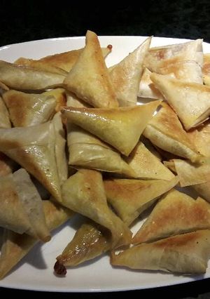 صورة لوصفة سمبوسك بالفراخ والمودزريلا