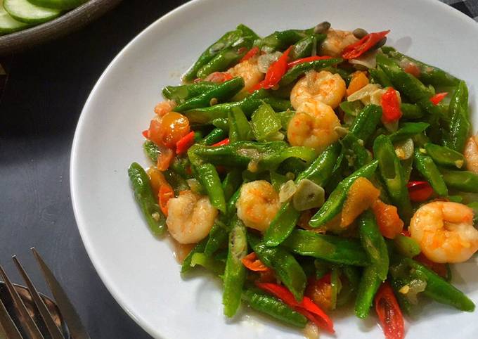 Langkah Mudah untuk Membuat Oseng Kacang Panjang Bumbu Iris yang Sempurna