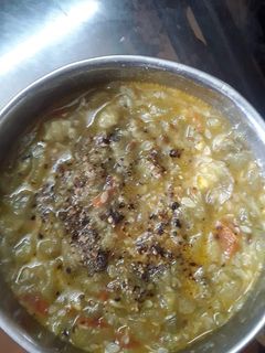 काली मिर्च वाली तोरई की सब्जी(kali mirch wali torai ki sabzi recipe in hindi) रेसिपी मुख्य फोटो