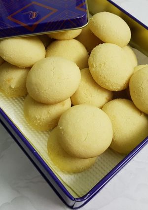 A picture of Butterscotch cookies.