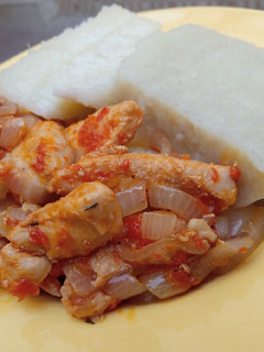 A picture of Boiled yam with shredded chicken sauce.