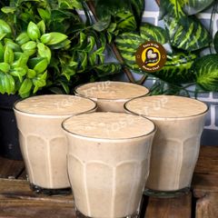 A picture of Fruit And Dryfruits Smoothie.