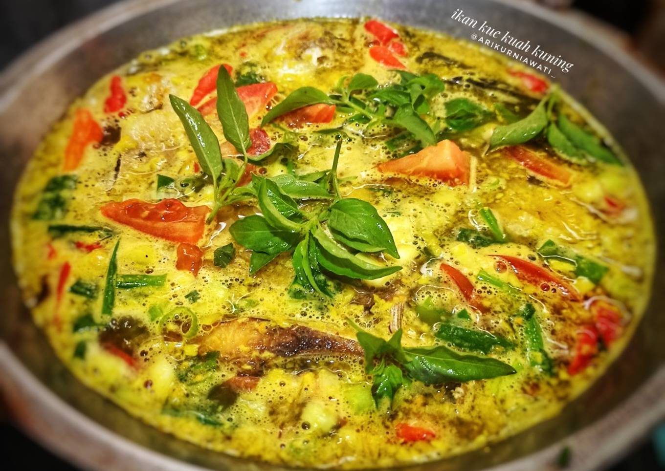 Ikan Kue Kuah Kuning
