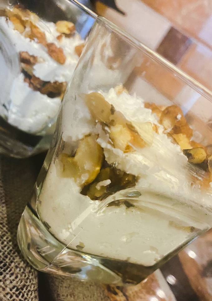 Десерт без цукру (з медом)