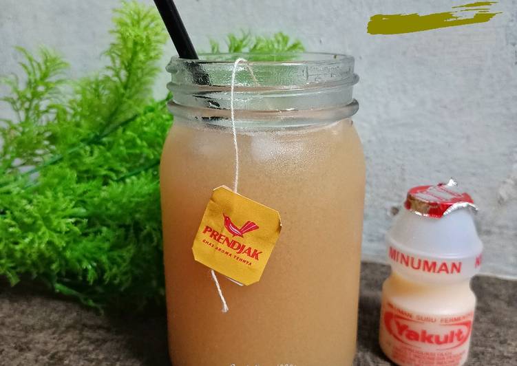 Yakult Tea