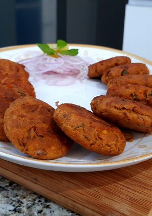 A picture of Chicken Kebab.