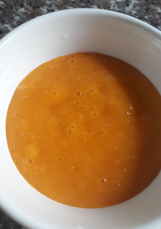A picture of Mango puree.