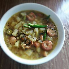 A picture of Bengali Green papaya veg sukto.