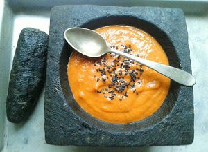 Una foto de Crema de TOMATES y BERENJENAS (sin lácteos)
