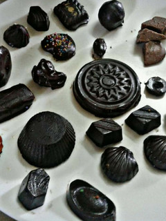 ஹோம் மேட் சாக்லேட் செய்முறை முக்கிய புகைப்படம்