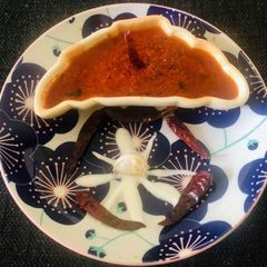 A picture of Spicy Yoghurt Garlic Chutney.