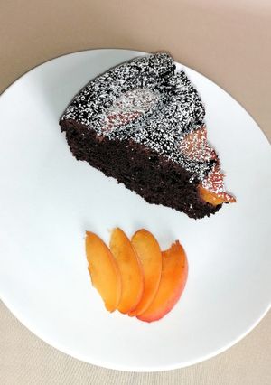 Foto di Torta ciambella cacao e albicocca