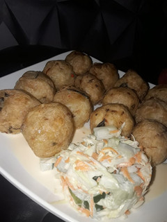 A picture of Yam buns.