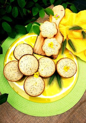 Una foto de Muffins de coco y limón🍋🍋🍋
