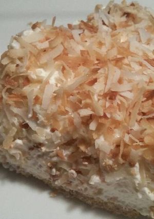A picture of Banana & Coconut Cream Pie w/ White Chocolate.