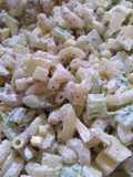 Ensalada de coditos y manzana