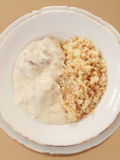 Una foto de Shakrieh con laban y bulgur
