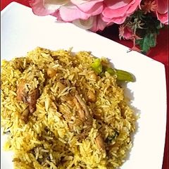A picture of Chicken chnna biryani.