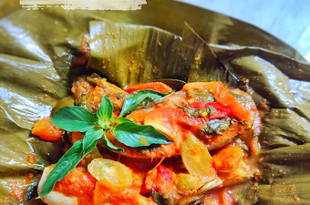 Cara Bikin Pepes Patin Bumbu Pedas Ekonomis