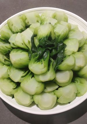 A picture of Boiled Bok Choy.